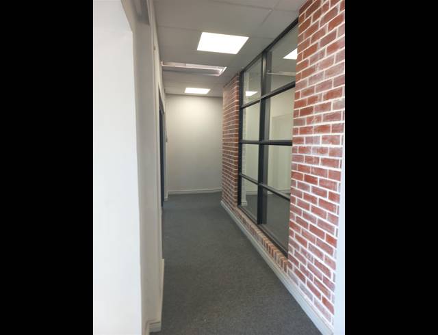 415M² OFFICE TO LET IN MAITLAND